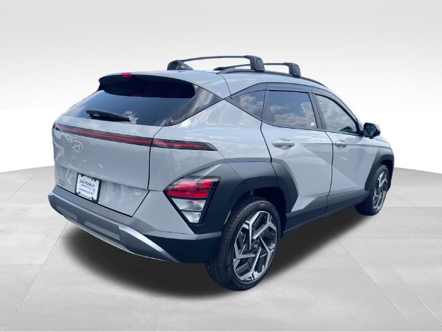 Used 2026 Hyundai Kona SEL Premium FWD image 5