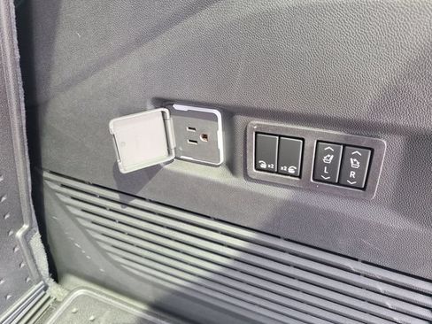 New 2026 Chevrolet Tahoe RST AWD/4WD image 10