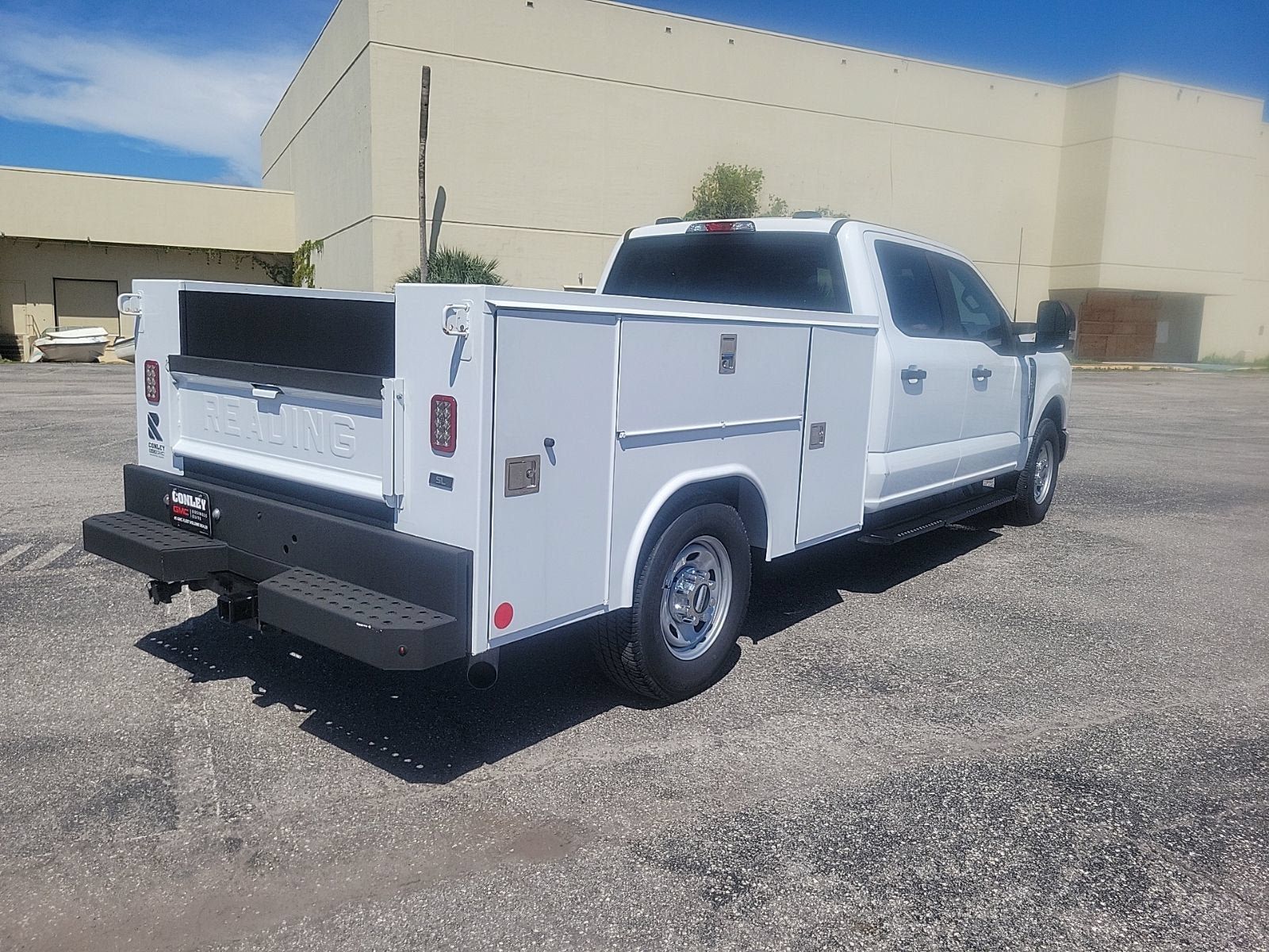 Used 2023 Ford F250 XL w/ XL Chrome Package RWD image 6