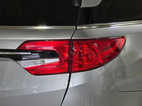 Used 2021 Honda Odyssey EX-L image 12