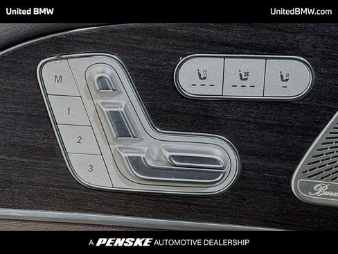 Used 2023 Mercedes-Benz GLS 450 4MATIC w/ AMG Line Exterior image 4