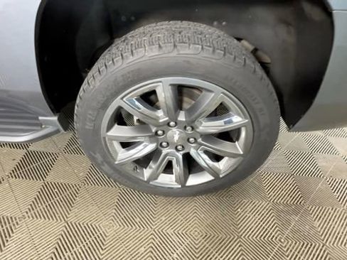 Used 2020 Chevrolet Tahoe LT AWD/4WD image 17