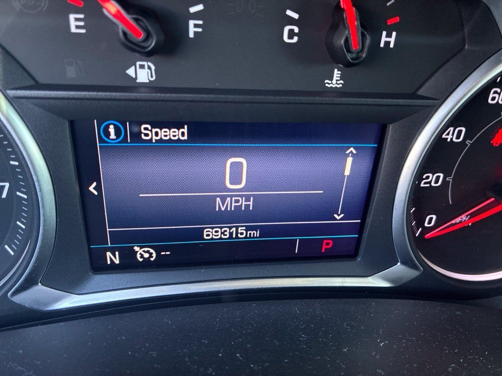 Used 2021 GMC Terrain SLE w/ Driver Convenience Package FWD image 7