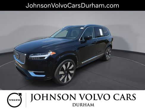 Used 2023 Volvo XC90 T8 Plus AWD/4WD image 4
