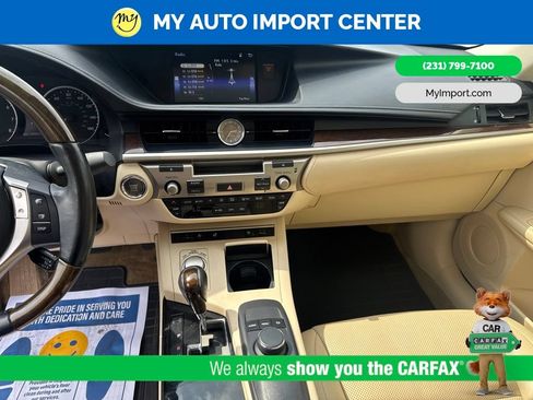 Used 2015 Lexus ES 350 w/ Premium Package FWD image 20