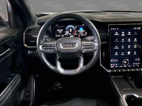 Used 2024 GMC Acadia Elevation AWD/4WD image 18