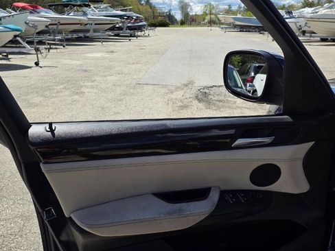 Used 2011 BMW X3 xDrive28i AWD/4WD image 14