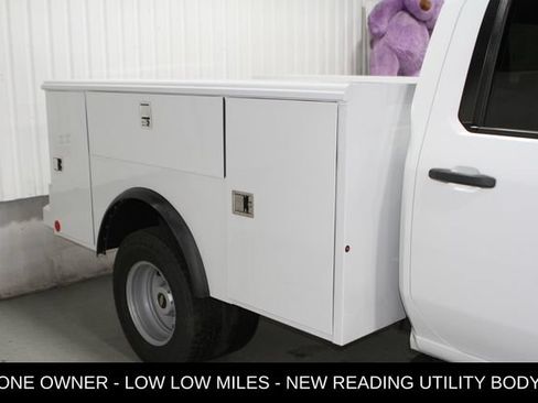 Used 2020 Chevrolet Silverado 3500 W/T w/ WT Convenience Package AWD/4WD image 4