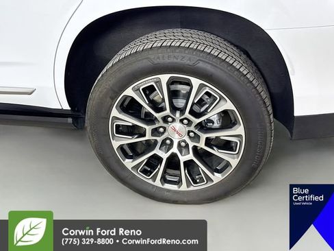 Used 2025 GMC Yukon Denali w/ Denali Reserve Package image 39