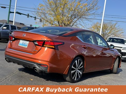 Used 2022 Nissan Altima 2.0 SR image 3