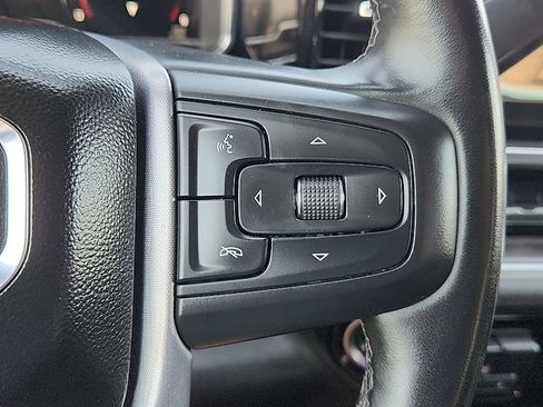 Used 2025 GMC Sierra 1500 SLT RWD image 18