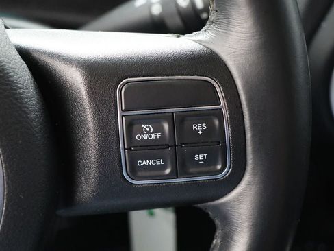 Used 2017 Jeep Wrangler Unlimited Rubicon w/ Dual Top Group AWD/4WD image 24