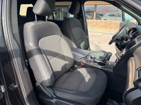 Used 2019 Ford Explorer XLT w/ Equipment Group 201A AWD/4WD image 40