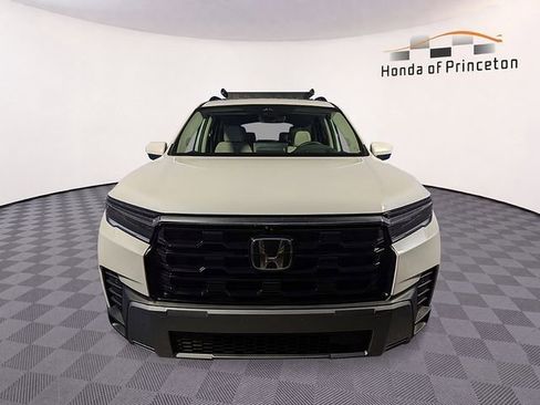 New 2026 Honda Pilot Elite image 8