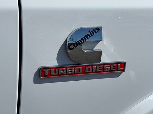 Used 2022 RAM 3500 Laramie image 9
