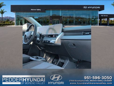 Certified 2024 Hyundai Ioniq 5 SEL RWD image 8