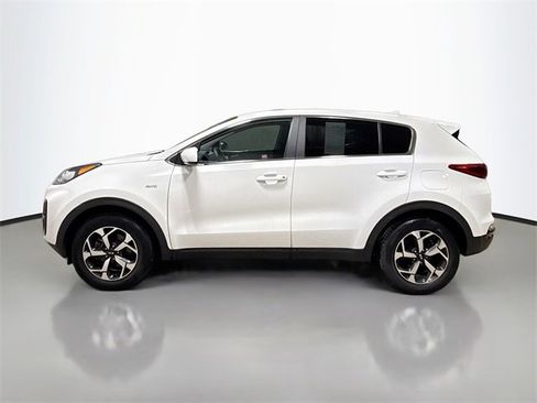 Used 2021 Kia Sportage LX image 10