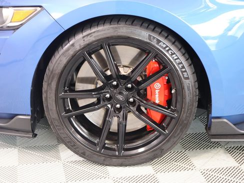 Certified 2021 Ford Mustang Shelby GT500 w/ Technology Package RWD image 17