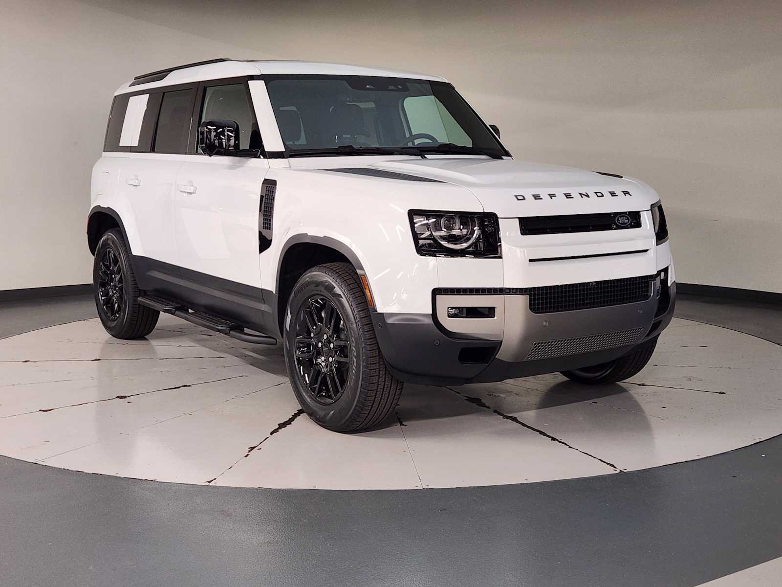 New 2026 Land Rover Defender 110 S AWD/4WD image 7