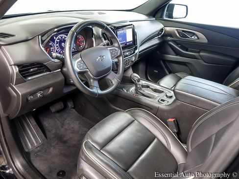 Used 2023 Chevrolet Traverse Premier w/ Redline Edition AWD/4WD image 10