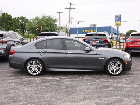 Used 2016 BMW 550i xDrive Sedan AWD/4WD image 5