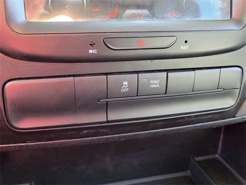 Certified 2018 RAM 1500 Express image 25