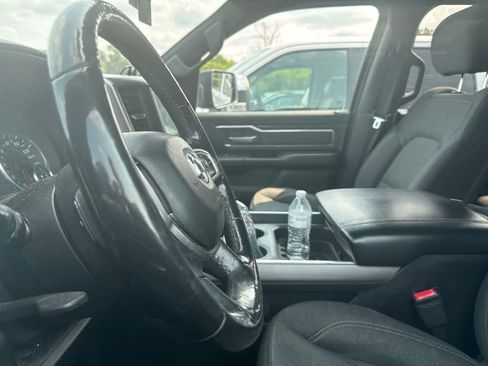 Used 2019 RAM 1500 Big Horn AWD/4WD image 32