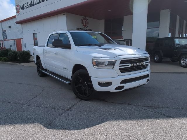 Used 2023 RAM 1500 Laramie AWD/4WD image 3