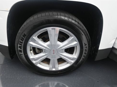 Used 2017 GMC Terrain SLE w/ Driver Alert Package I FWD image 15