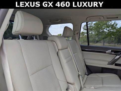 Used 2016 Lexus GX 460 Luxury w/ Preferred Accessory Package image 14