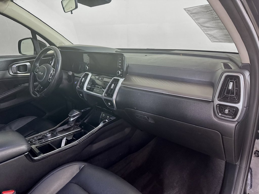 Used 2022 Kia Sorento SX FWD image 32