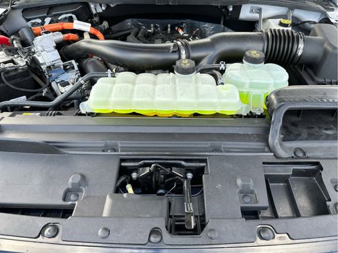 Used 2025 Ford F150 XLT w/ Equipment Group 302A MID image 23