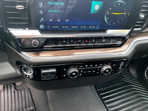 Used 2026 Chevrolet Silverado 1500 RST image 27