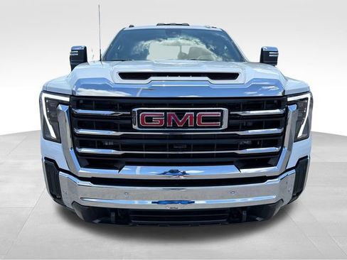 New 2026 GMC Sierra 2500 SLT w/ SLT Premium Package AWD/4WD image 2