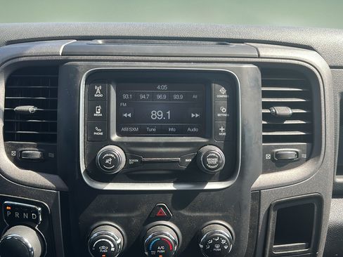 Used 2017 RAM 1500 Tradesman RWD image 11