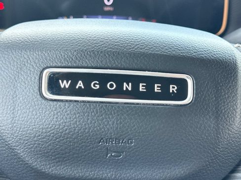 Used 2024 Jeep Wagoneer L Series II w/ Flexible Seating Group AWD/4WD image 30