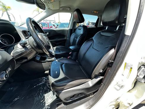 Used 2021 Jeep Compass Limited FWD image 15