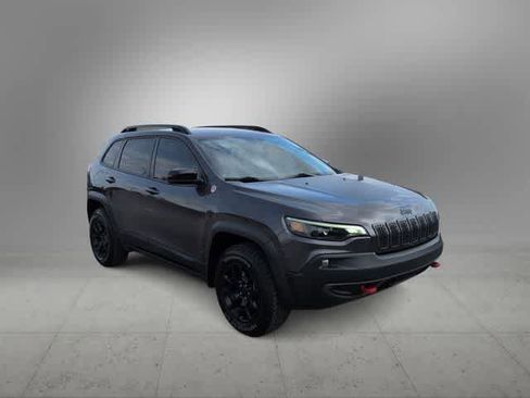 Used 2022 Jeep Cherokee Trailhawk w/ Premium Leather Package AWD/4WD image 2