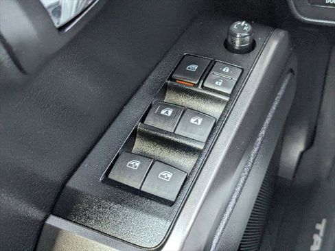 Certified 2020 Toyota Tacoma TRD Sport image 19