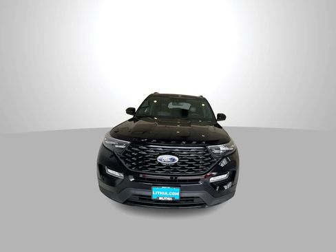 Used 2022 Ford Explorer ST-Line w/ Class IV Trailer Tow Package AWD/4WD image 3