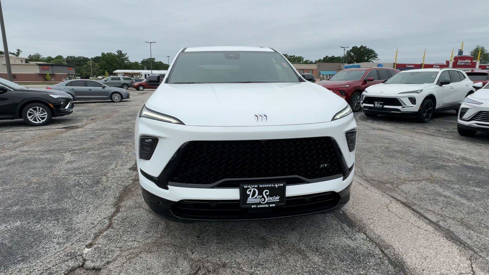 New 2026 Buick Enclave Sport Touring w/ Power Package AWD/4WD image 3