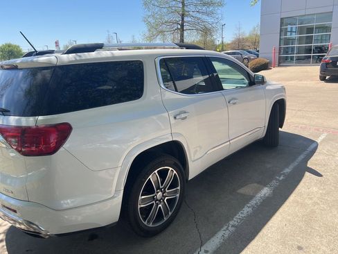 Used 2018 GMC Acadia Denali w/ Technology Package image 6