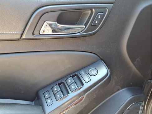 Used 2016 GMC Yukon SLE w/ Convenience Package AWD/4WD image 13