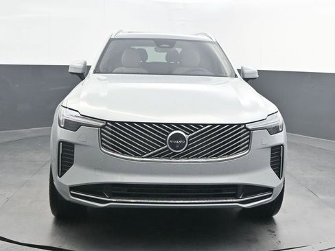 New 2026 Volvo XC90 B6 Plus w/ Protection Package Premier AWD/4WD image 10
