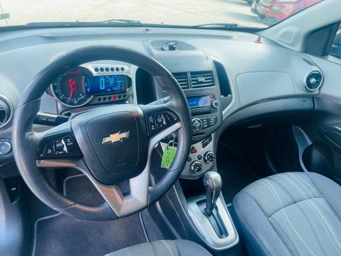 Used 2014 Chevrolet Sonic LT w/ Wheels and Fog Lamp Package image 18