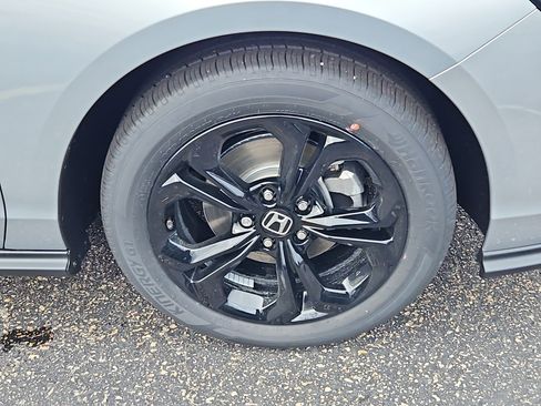 New 2025 Honda Accord SE image 4