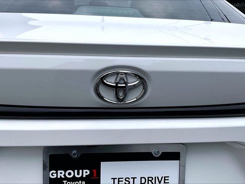 Used 2024 Toyota Corolla SE FWD image 31