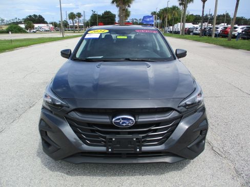 Used 2024 Subaru Legacy Limited image 2