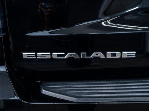 Used 2021 Cadillac Escalade Premium Luxury w/ Driver Assist Tech Package image 23