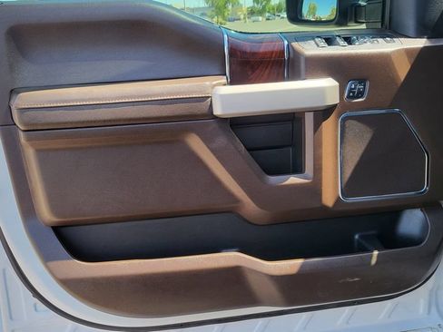 Used 2017 Ford F350 King Ranch w/ King Ranch Ultimate Package AWD/4WD image 25